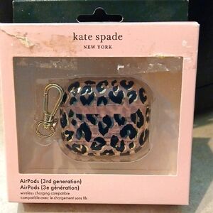 Kate Spade New York AirPods 3rd Generation AirPods Case - Leopard